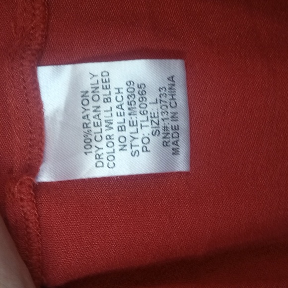 Umgee Women's Embroidered Red Tunic Pullover Top Size Large - Picture 6 of 6